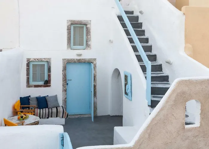 Black Rock Traditional Rooms